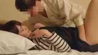 FC2-PPV-1565409 今日限量【个人】妻子卖给丈夫，放弃一切，用另一根棍子射阴道射精